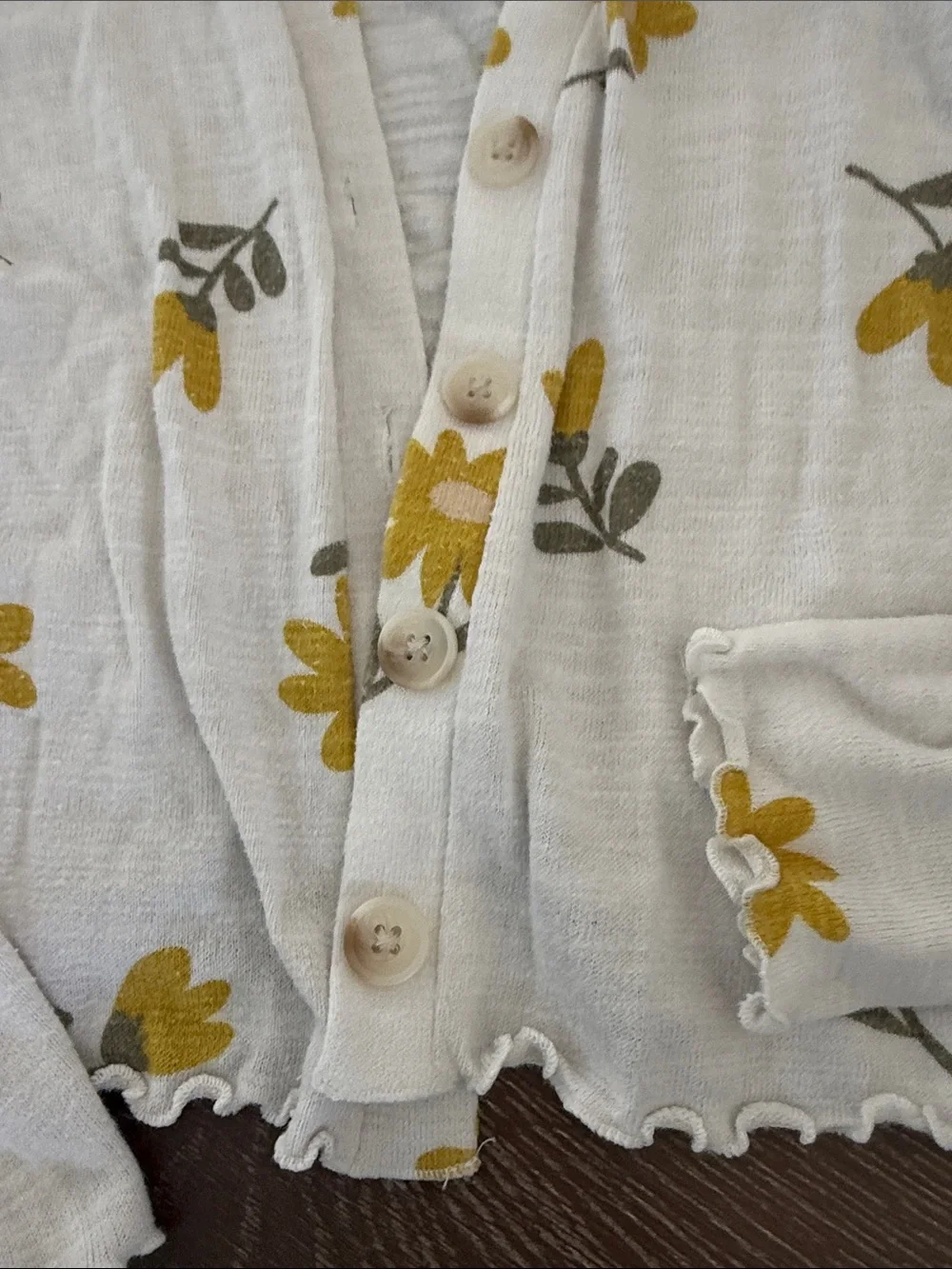 Old Navy lightweight cream